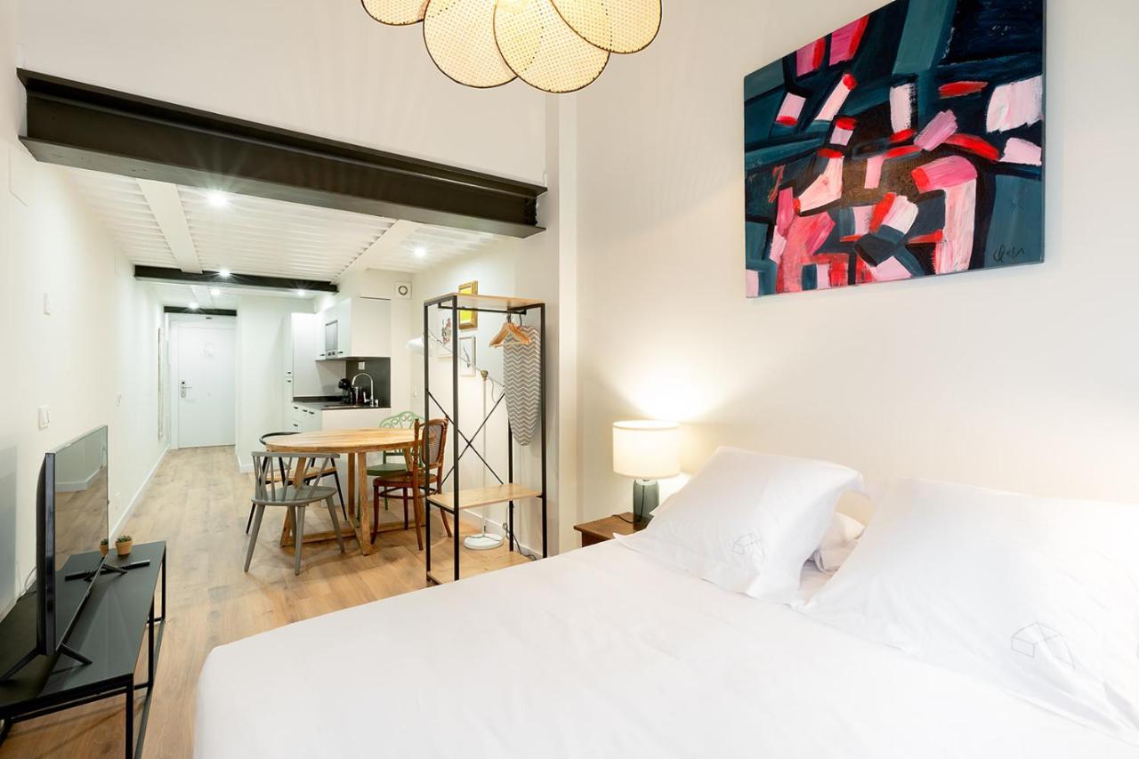 Okako Apartments Tudela Bagian luar foto