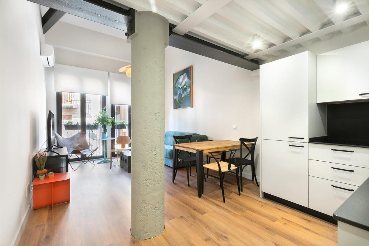 Okako Apartments Tudela Bagian luar foto