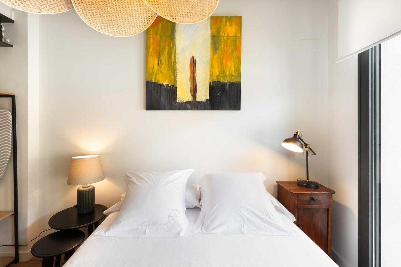 Okako Apartments Tudela Bagian luar foto