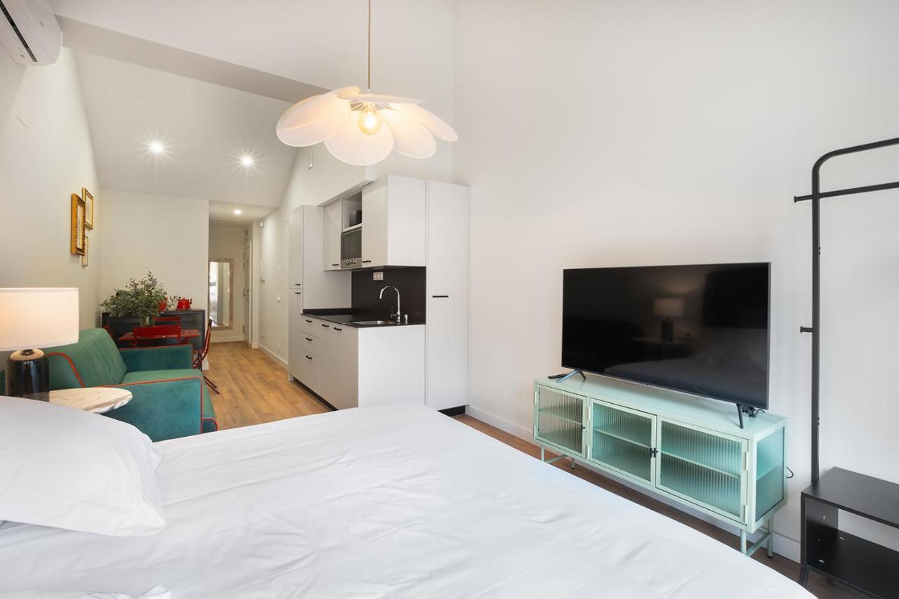 Okako Apartments Tudela Bagian luar foto
