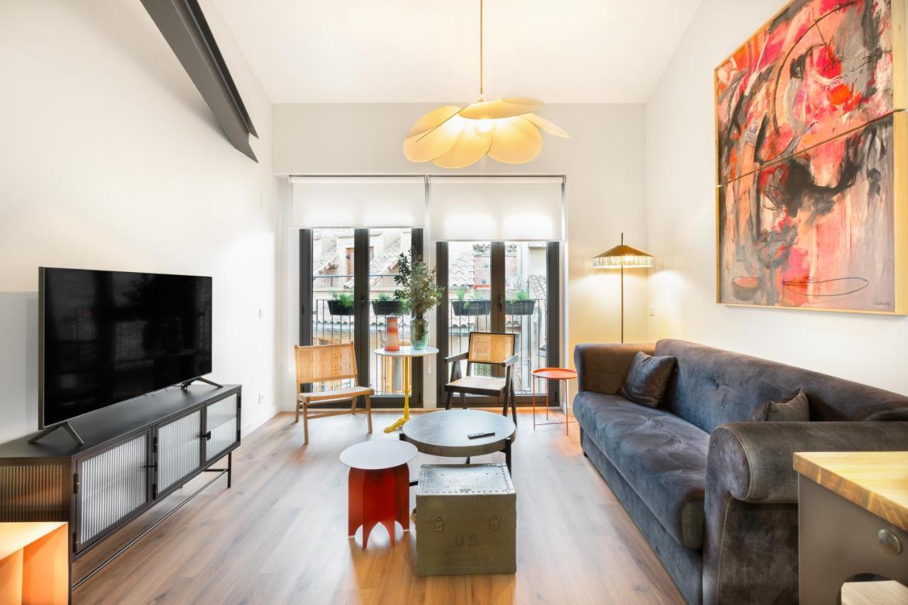 Okako Apartments Tudela Bagian luar foto